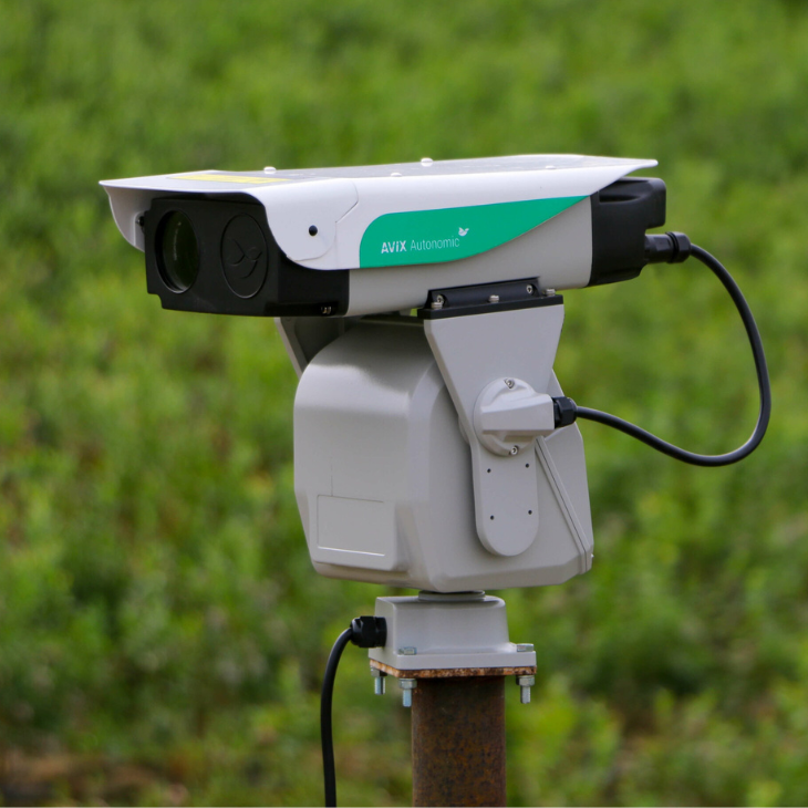 AVIX Autonomic Mark II. Robotic Laser Bird Repellent